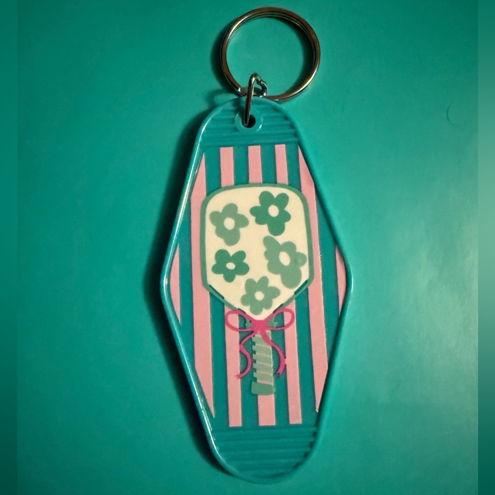 Custom pickleball keychain